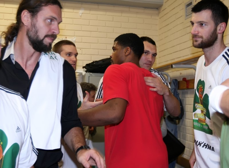 Η πράσινη... υπόκλιση στο Fair Play του Κάιλ Χάινς (photos+videos)