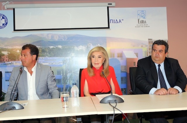 Ρέθυμνο: Μοίρασαν «Ελπίδα» (photos)