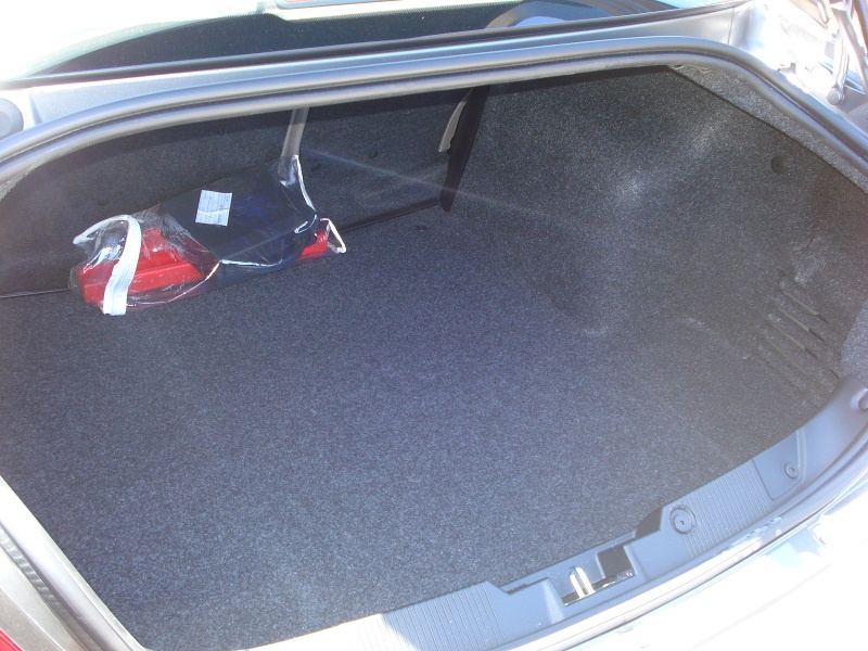 Fiat Linea 1.3 MJT: Πολυεργαλείο (photos)