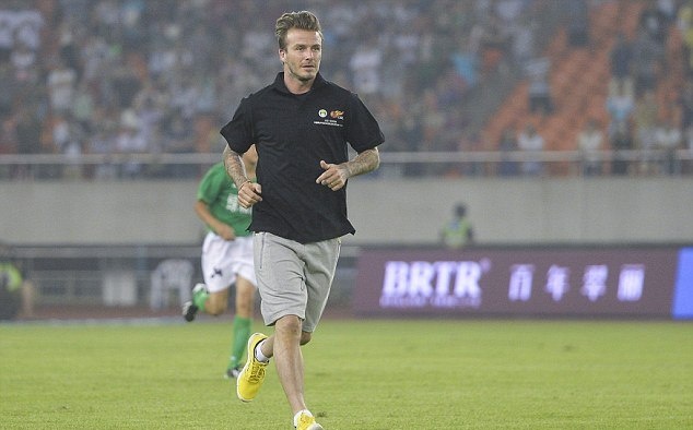 Κίνα: Επιστροφή στη... δράση για Μπέκαμ! (photos+video)