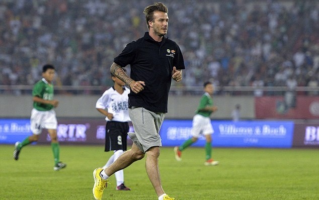 Κίνα: Επιστροφή στη... δράση για Μπέκαμ! (photos+video)