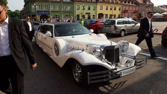 Μπορούσια Ντόρτμουντ: Παντρεύτηκε ο Λεβαντόφσκι (photos+video)