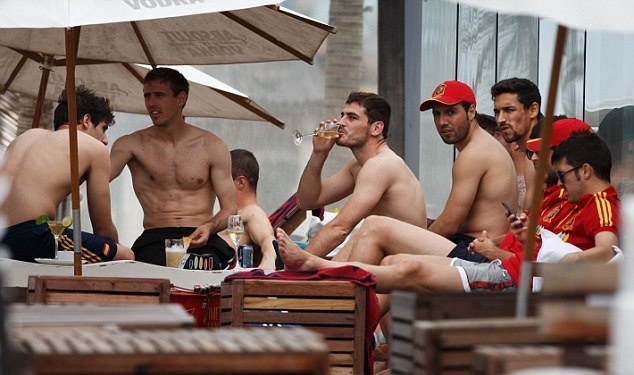 Ισπανία: Οι βουτιές Τόρες και Μάτα (photos)