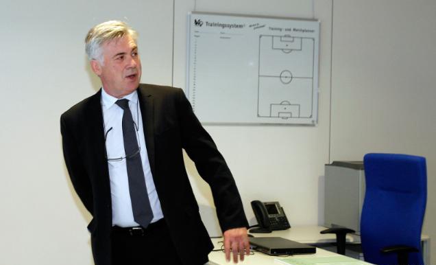 Ρεάλ Μαδρίτης: Η παρουσίαση του Αντσελότι (photos+videos)