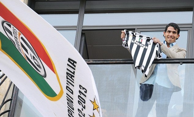 Γιουβέντους: Οι πρώτες ώρες του Τέβεζ (photos+videos)