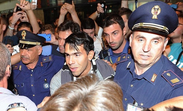 Γιουβέντους: Οι πρώτες ώρες του Τέβεζ (photos+videos)