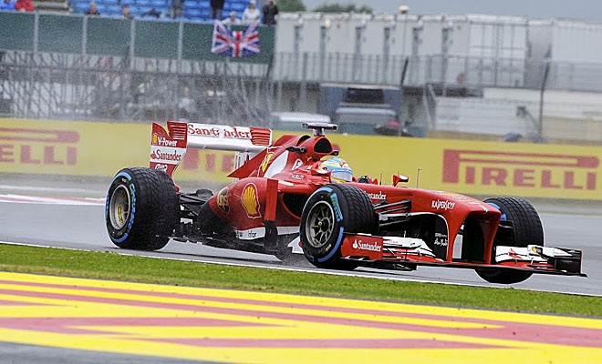 Φόρμουλα 1: Τα κλικ από τις ελεύθερες δοκιμές του Σίλβερστοουν (photos)