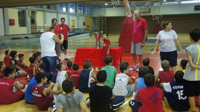 Ολυμπιακός: «Δάσκαλος» ο Μάντζαρης (photos)