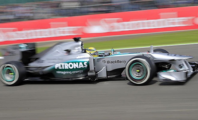 Φόρμουλα 1: Τα κλικ της πολ ποζίσιον του Χάμιλτον στο Σίλβερστοουν