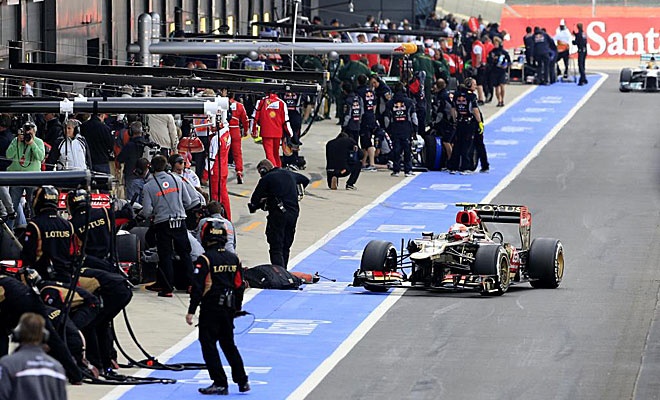 Φόρμουλα 1: Τα κλικ της πολ ποζίσιον του Χάμιλτον στο Σίλβερστοουν