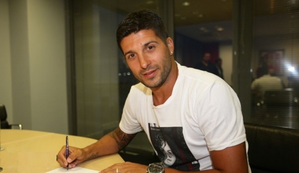 Ολυμπιακός: Η ανακοίνωση για Ντομίνγκεζ (photos)