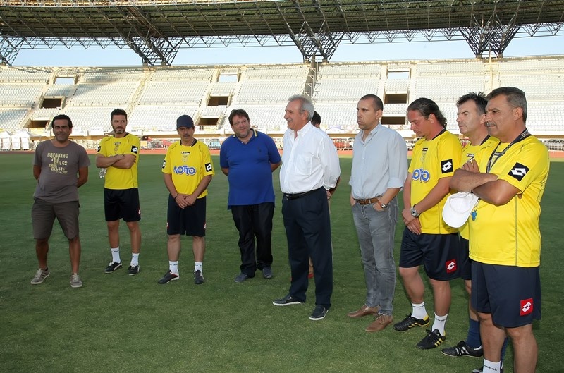 Πετράκης: «Τιμή για όλους μας» (photos)