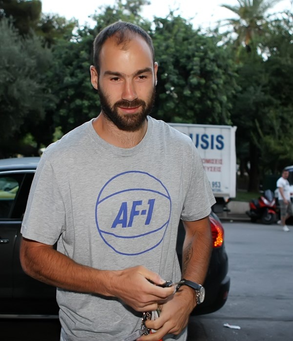 Ολυμπιακός: Η άφιξη του Σπανούλη (photos)