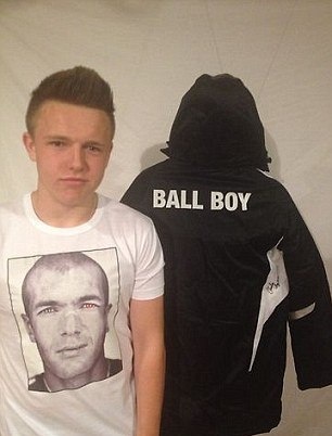 Τσέλσι: Στο e-bay το μπουφάν του ball boy που κλώτσησε ο Αζάρ! (photos+video)