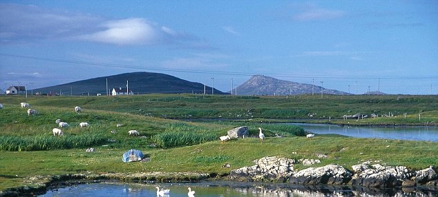 Κρουαζιέρα στα νησιά της Σκωτίας ο Φέργκιουσον! (photos)