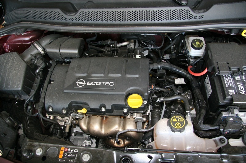 Opel Adam 1.2 70 ps: Με στυλ και φαντασία (photos)