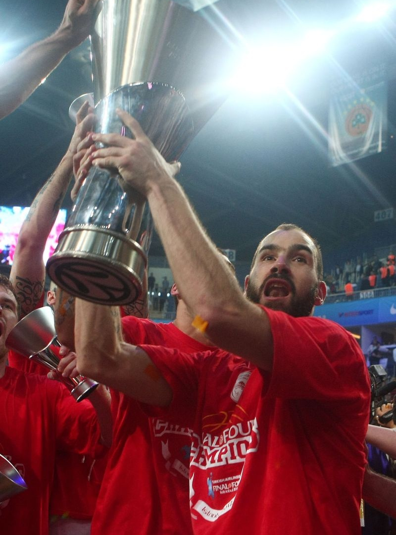 Ολυμπιακός: Σπανούλης τριετίας στο Λιμάνι (photos+videos)