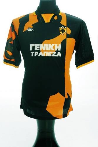ΑΕΚ: Ξανά Robe di Kappa (photos)