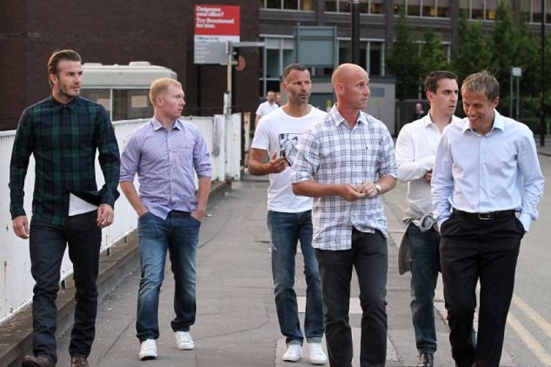 Μάντσεστερ Γιουνάιτεντ: Ξανά βρέθηκαν και το ‘ριξαν έξω! (photos & video)