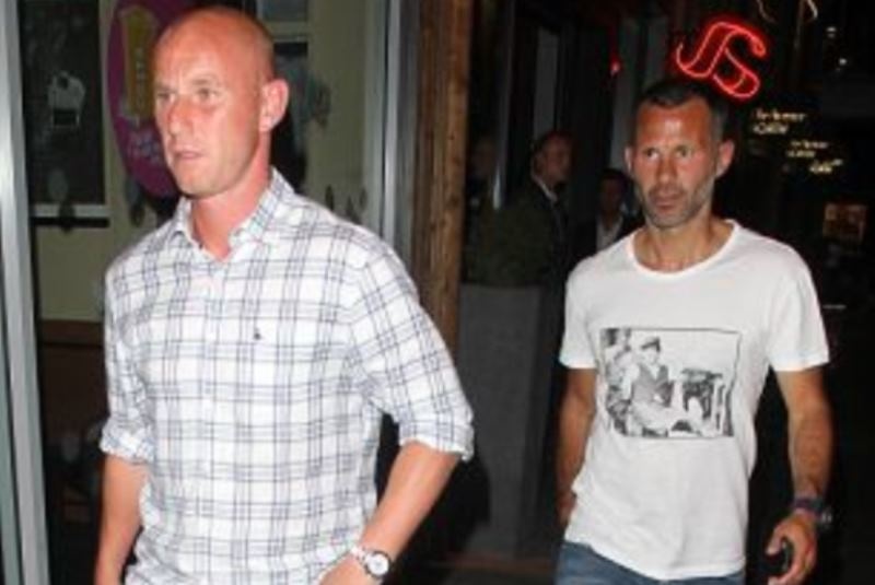 Μάντσεστερ Γιουνάιτεντ: Ξανά βρέθηκαν και το ‘ριξαν έξω! (photos & video)