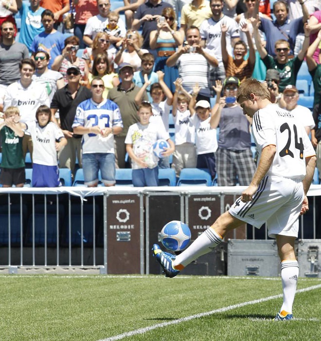 Ρεάλ Μαδρίτης: Η παρουσίαση του Ιγιαραμέντι (photos+video)