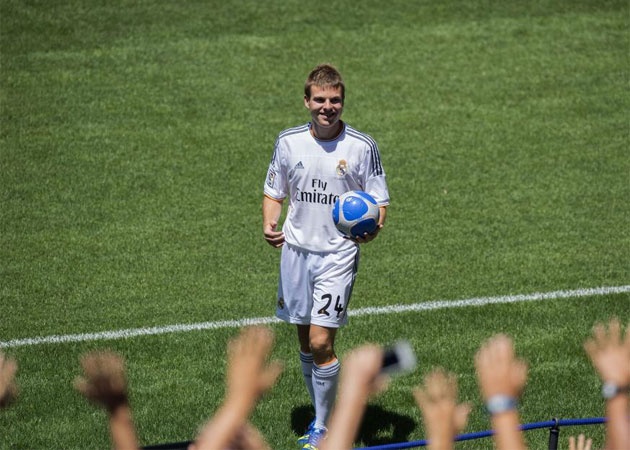 Ρεάλ Μαδρίτης: Η παρουσίαση του Ιγιαραμέντι (photos+video)