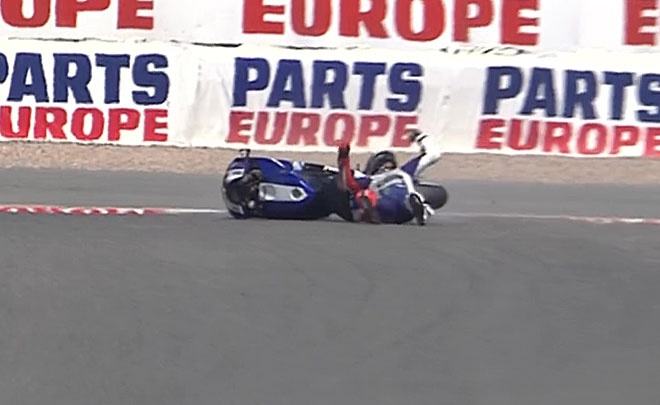 Moto GP: Καρέ - καρέ οι… βουτιές των Πεδρόσα και Λορένθο (photos)
