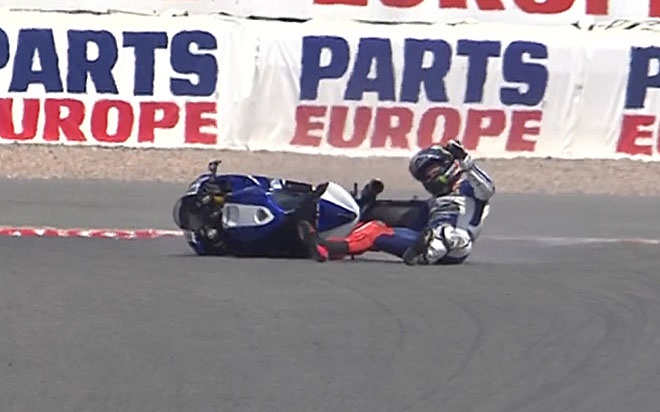 Moto GP: Καρέ - καρέ οι… βουτιές των Πεδρόσα και Λορένθο (photos)