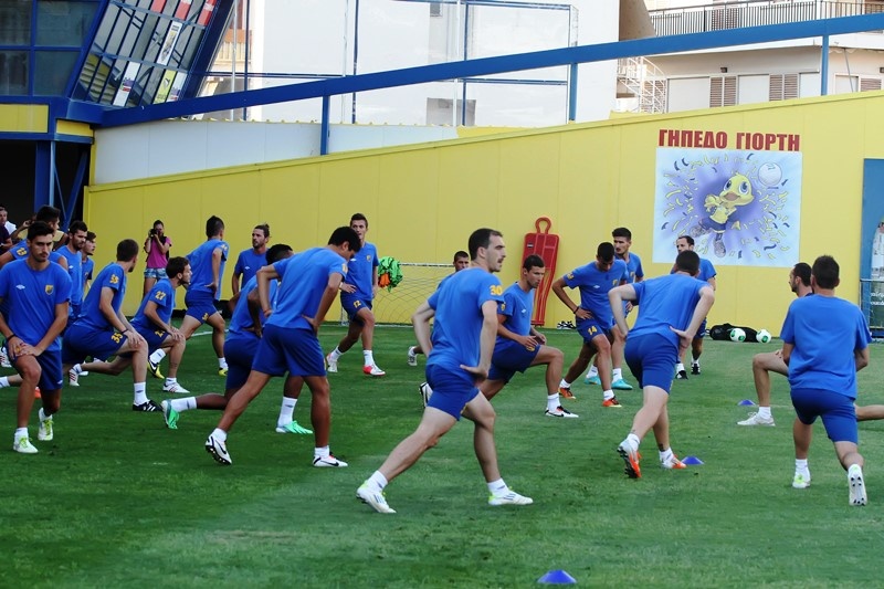 Παναιτωλικός: Επίσημη «πρώτη» με κόσμο! (photos)