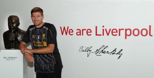 Λίβερπουλ: Ο Τζέραρντ και ο Ολυμπιακός (photos+videos)