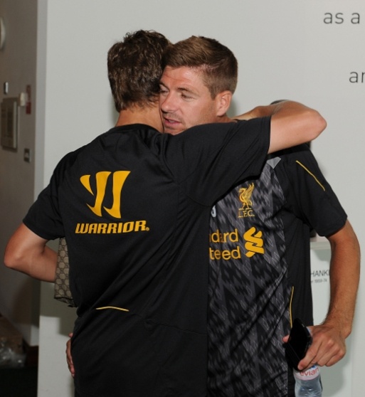 Λίβερπουλ: Ο Τζέραρντ και ο Ολυμπιακός (photos+videos)