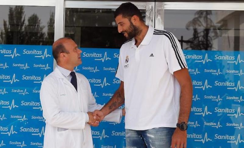 Ρεάλ Μαδρίτης: Μπουρούσης και με τη… βούλα (photos)