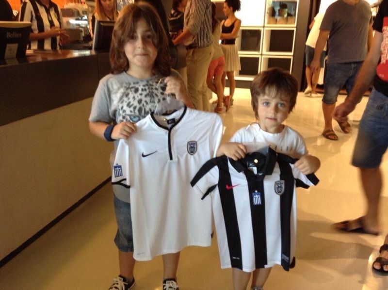 ΠΑΟΚ: Άνοιξε τις πύλες της η νέα μπουτίκ (photos)