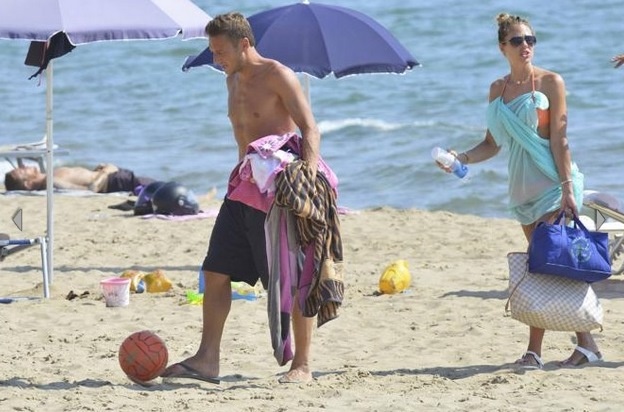Ρόμα: Τα μπάνια του Τότι (photos)