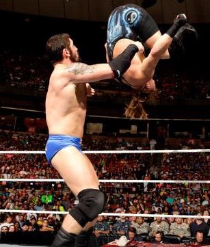 Raw SuperShow: Χρειάστηκε Cena o Bryan (videos+photos)