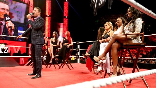 Raw SuperShow: Χρειάστηκε Cena o Bryan (videos+photos)