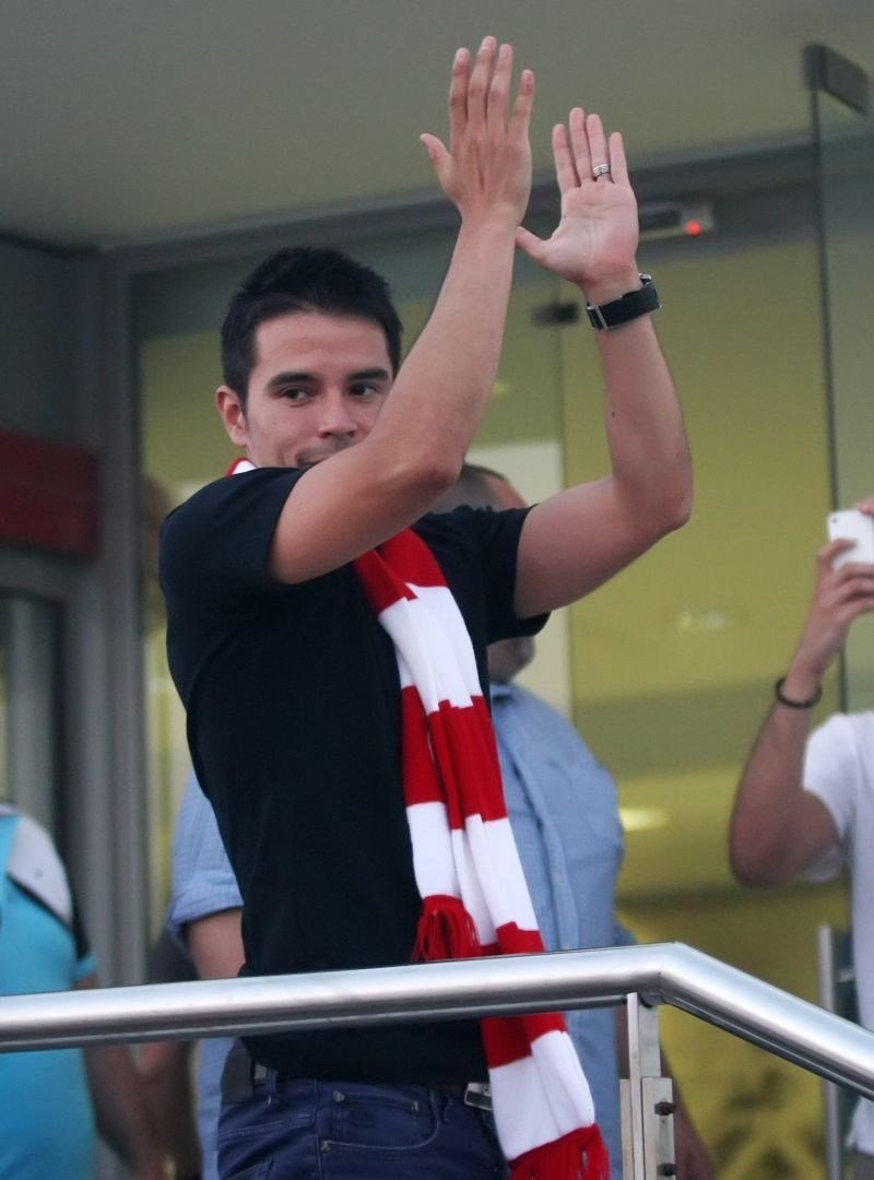 Ολυμπιακός: Πανικός για τον Σαβιόλα (photos)