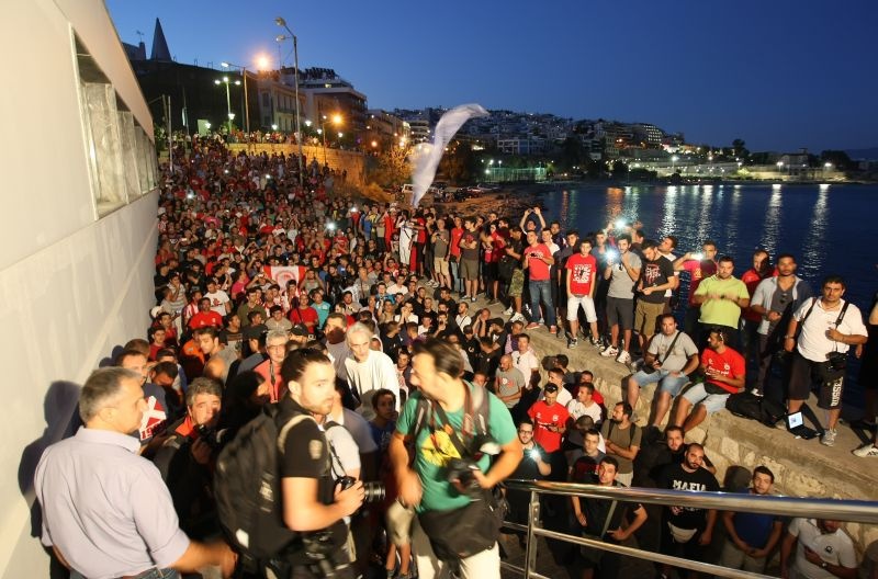 Ολυμπιακός: Πανικός για τον Σαβιόλα (photos)