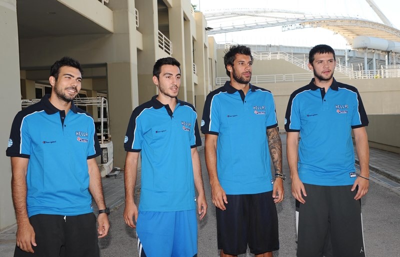 Εθνική Ελλάδας: Αναχώρησε για Καρπενήσι (photos)