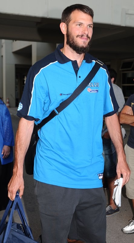 Εθνική Ελλάδας: Αναχώρησε για Καρπενήσι (photos)