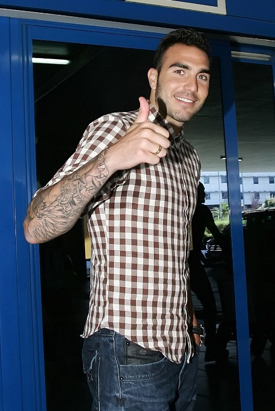 Ολυμπιακός: Στην Αθήνα ο Ρομπέρτο (photos)