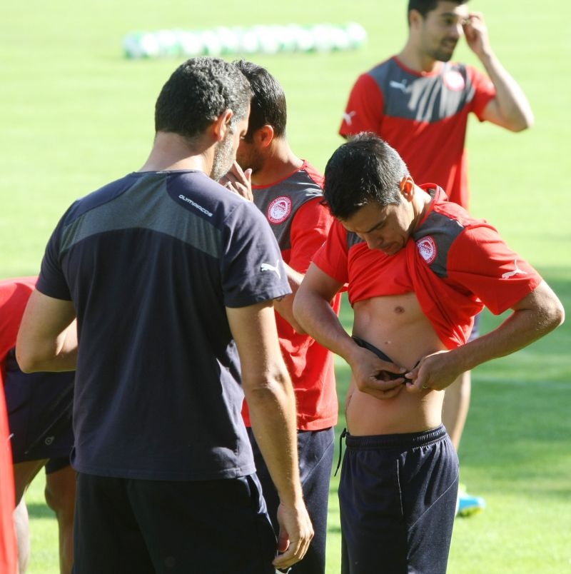 Ολυμπιακός: «Πρώτη» για Σαβιόλα και Μεντζανί (photos)