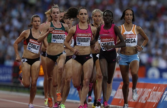 Κενυάτισσα δρομέας λιποθύμησε μόλις τερμάτισε (photos)