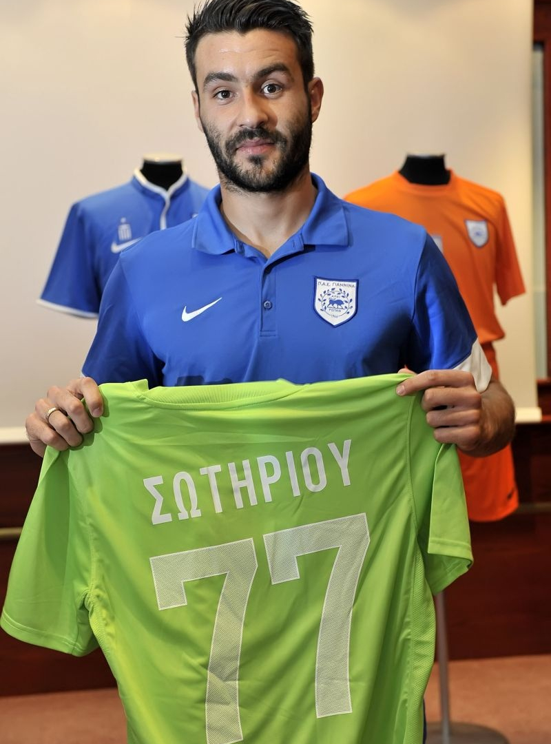 ΠΑΣ Γιάννινα: Παρουσίασε φανέλα και μεταγραφές (photos)