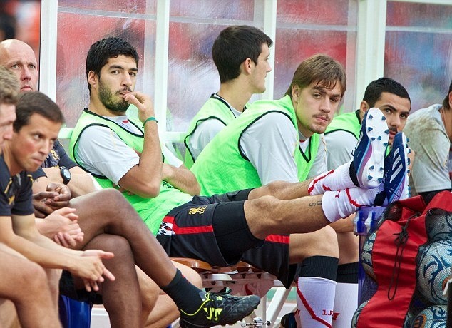 Λίβερπουλ: Η… κατάθλιψη του Σουάρεζ συνεχίζεται (photos+video)