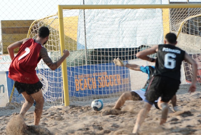 Beach Soccer: Πρωταθλήτρια Ελλάδας η Chantat (photos)