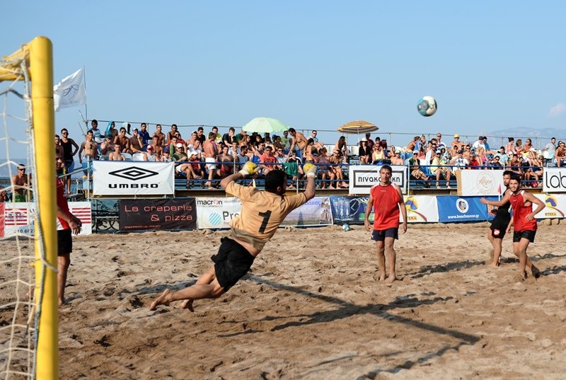 Beach Soccer: Πρωταθλήτρια Ελλάδας η Chantat (photos)