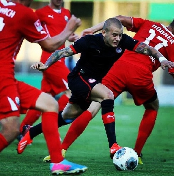 Βάις: «Πιάστε με αν μπορείτε νο 2!» (photo)