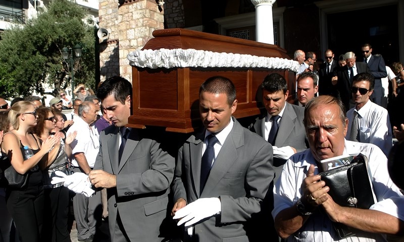 Καλλιθέα: Το τελευταίο… αντίο στον Νίκο Σαλευρή (photos)