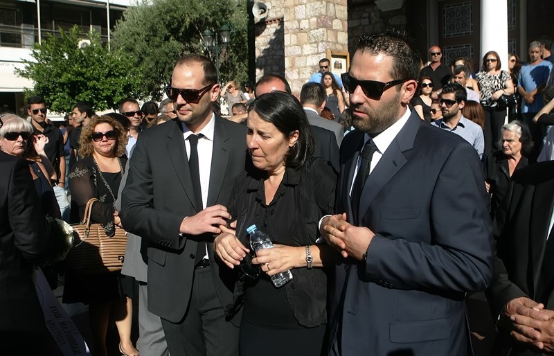 Καλλιθέα: Το τελευταίο… αντίο στον Νίκο Σαλευρή (photos)